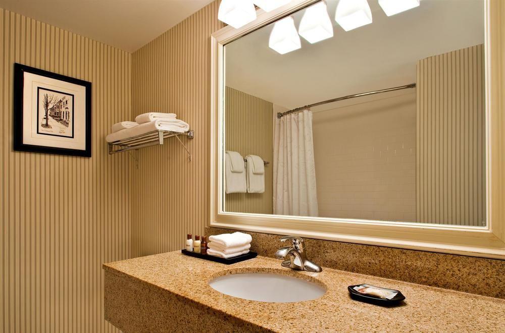 Four Points By Sheraton Richmond Midlothian Ngoại thất bức ảnh